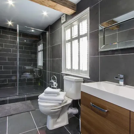 The Old Rectory 4* Thormanby